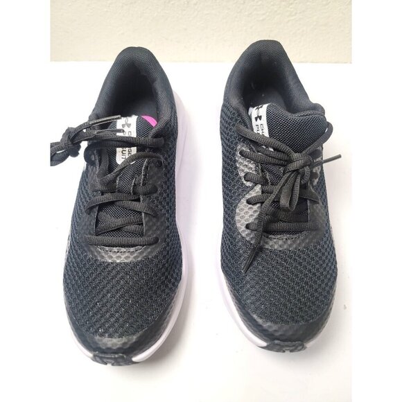 NWOT Under Armour unisex Running Shoes Black Mesh Size 5Y - Picture 1 of 10
